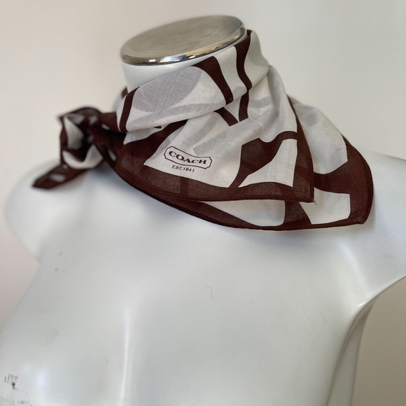 New Coach square washcloth - Picture 5 of 9